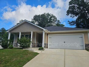 Building Photo - 29 Danette Ct