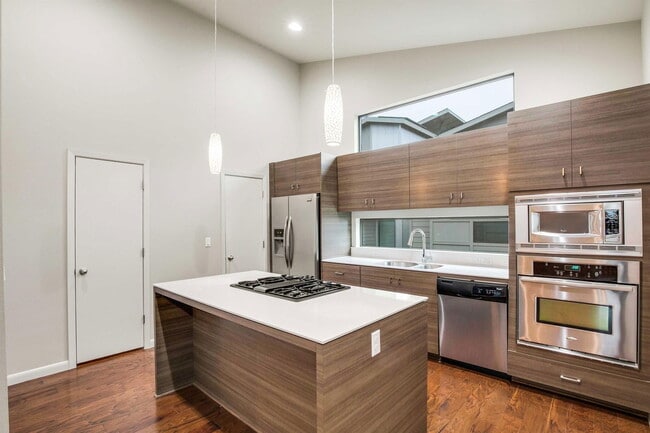 Building Photo - 3413 Charlotte Rose Drive