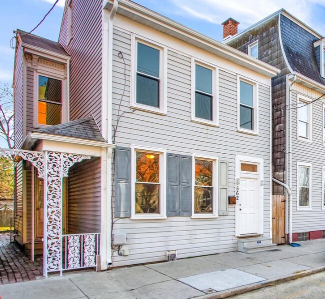Foto del edificio - Coming Soon! Charming 4 Bedroom Home in York City!