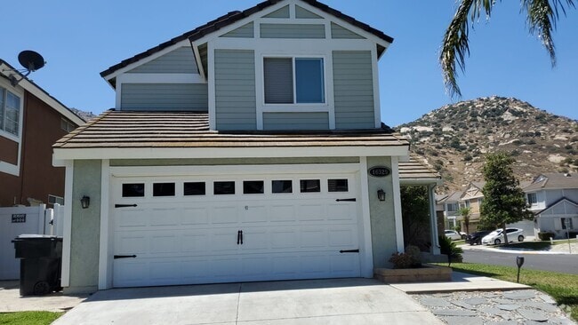 Building Photo - 16325 Applegate Dr
