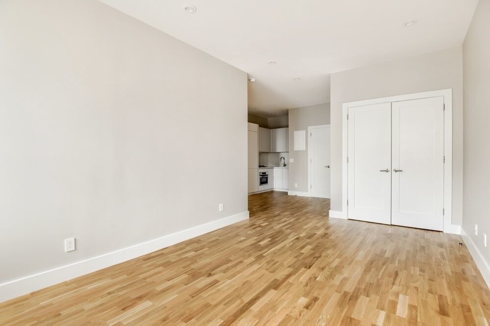 Foto principal - 411 W 14th St