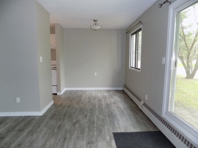 Building Photo - 8111-8196 StreetBlock B - 333