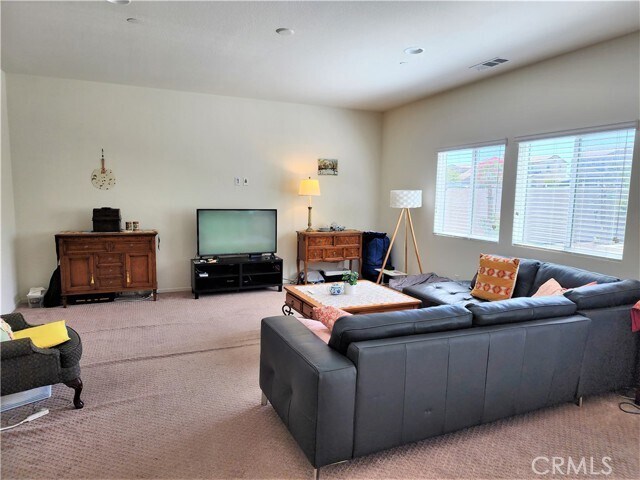 Primary Photo - 34823 Oakwood Ln