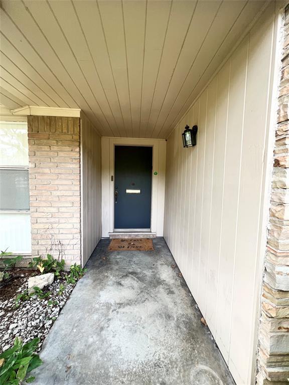 Building Photo - 5546 Beechnut St
