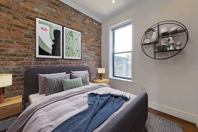 Foto del edificio - 107 Christopher Street