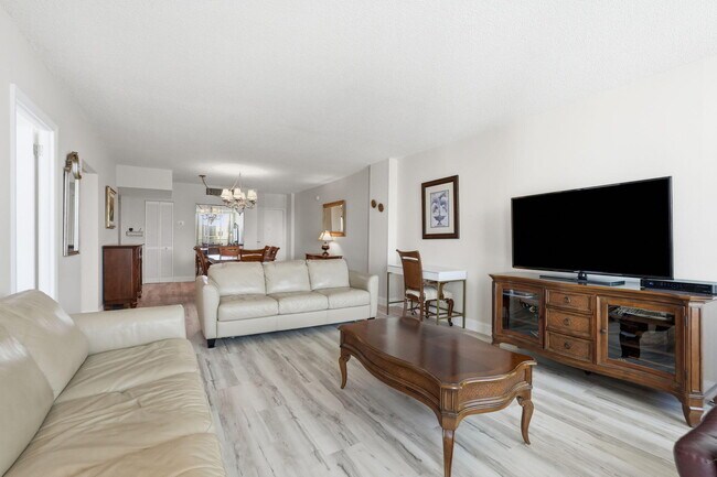 Building Photo - 3450 S Ocean Blvd