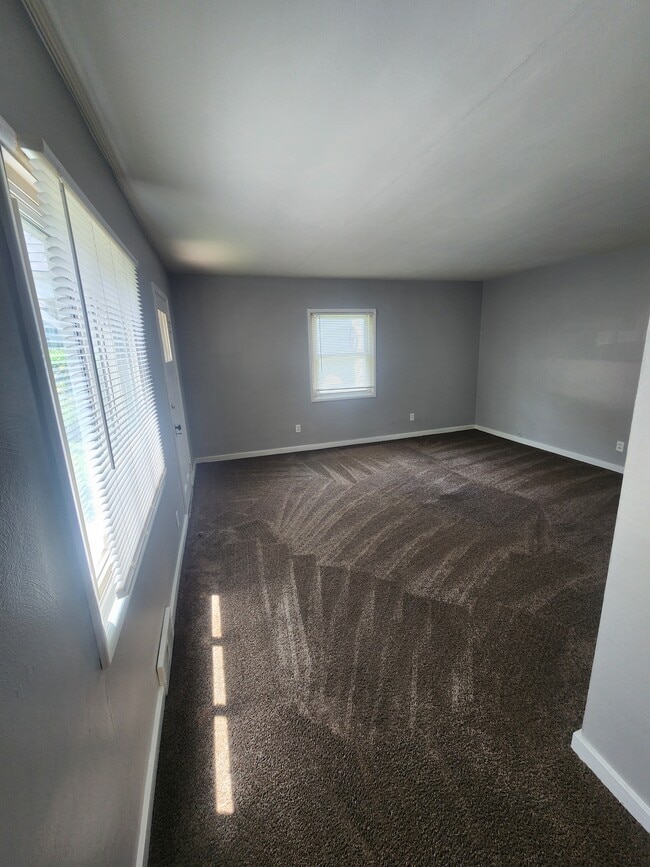 Building Photo - 2157 Rankintown Rd