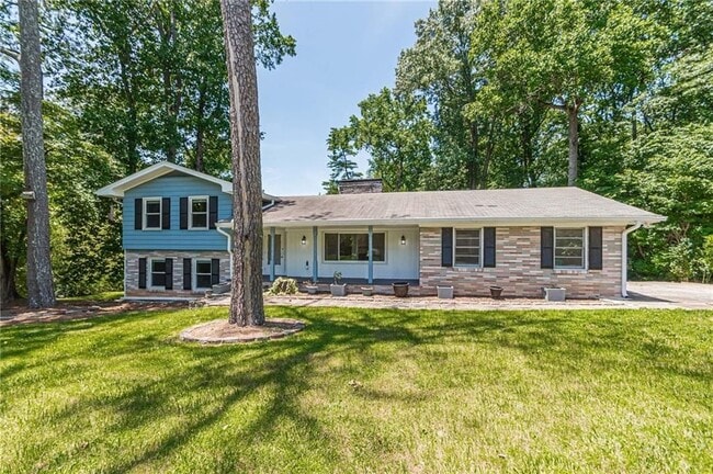 Building Photo - 1574 Old Spring House Ln