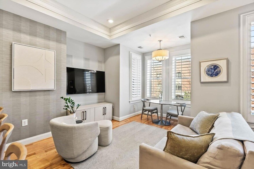 Photo - 1224 R Street NW Unit 2