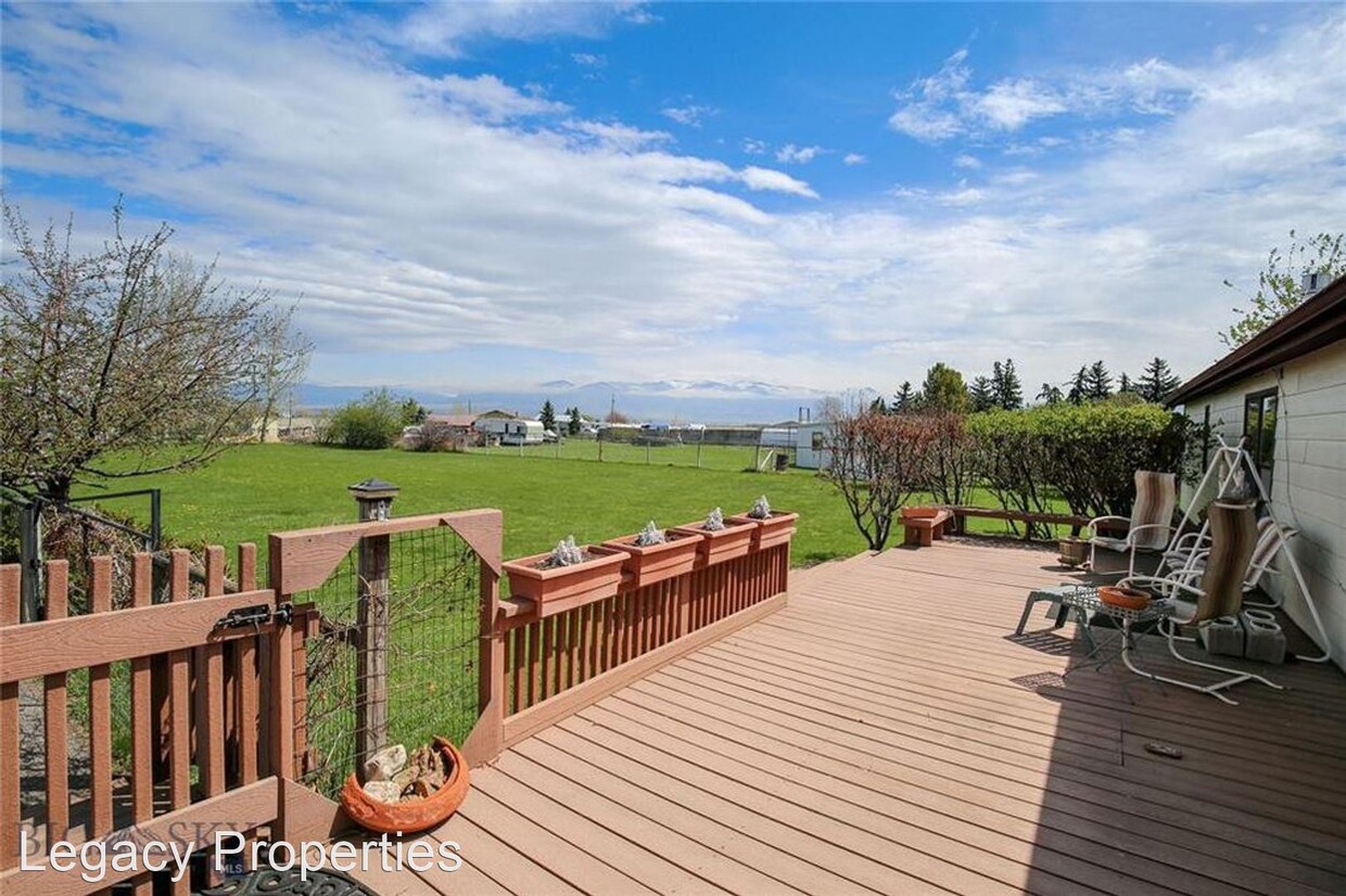 Building Photo - 3 br, 2 bath House - 585 Warner Lane - 585...