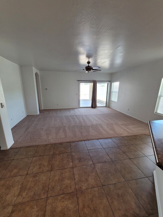Foto del edificio - Beautiful 3/2 for Rent in Avondale-MM
