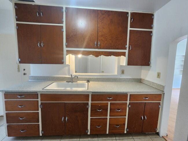 Foto del edificio - 1268 Sycamore St