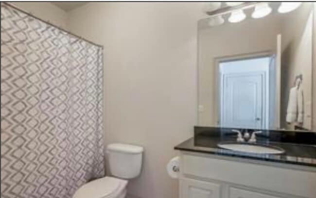 Foto del edificio - 3 bed, 3 bath, furnished condominium available now