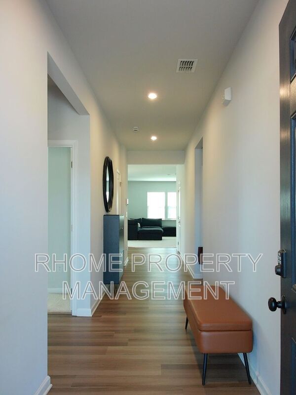 Foto del edificio - 3026 Birdsong Ave