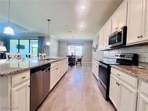 Building Photo - 11973 Bay Oak Dr