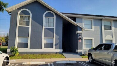 Building Photo - 4338 Pershing Pointe Pl