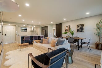 Building Photo - 13334 Polo Club Rd