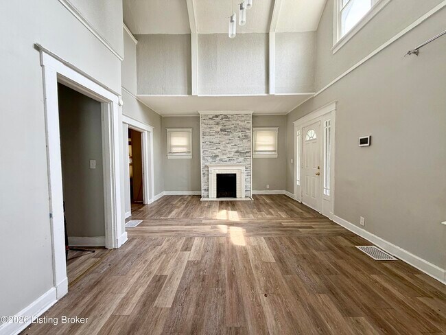 Building Photo - 1456 Beech St