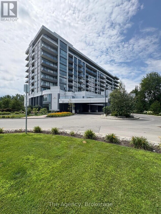 Photo principale - 7711-7711 Green Vista Gate