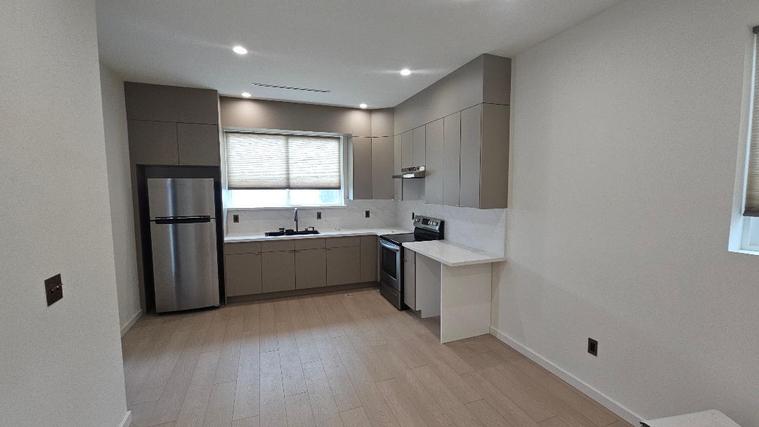 Foto principal - 11334 Oxnard St