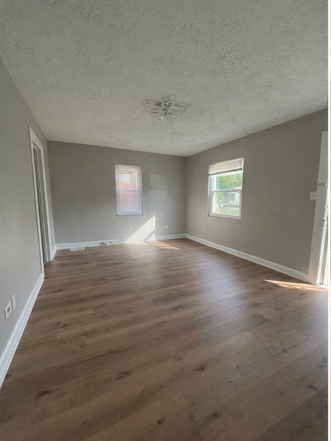 Foto del edificio - Two Bedroom for you!