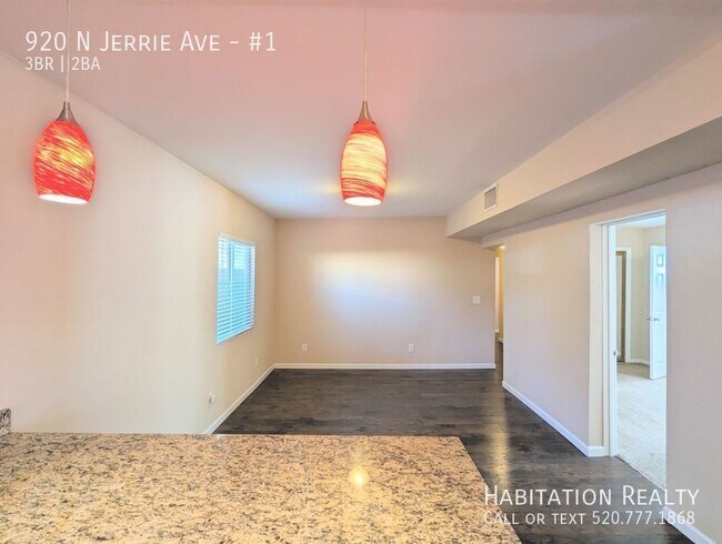 Foto del edificio - 920 N Jerrie Ave
