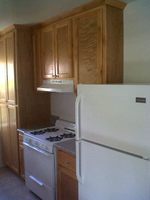 Building Photo - 2257