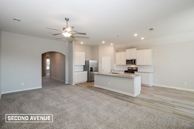 Foto del edificio - 2113 Jeanine Dr