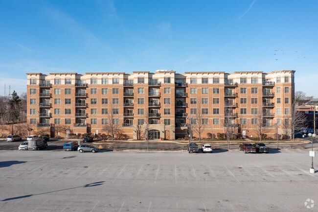 Building Photo - Prairie Town Center