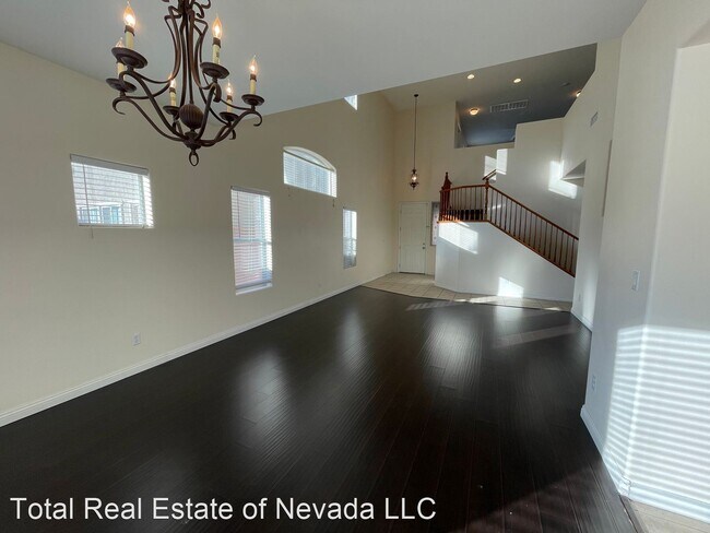 Foto del edificio - 4 br, 3 bath House - 213 Sierra Breeze Ave