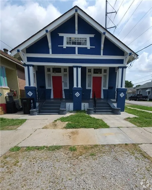 Building Photo - 8403 Apricot St