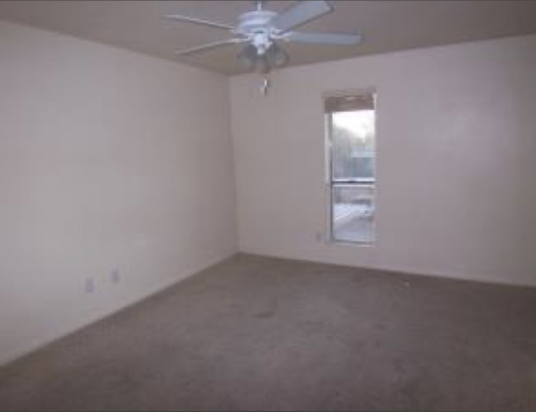 Building Photo - 4354 N 82nd St