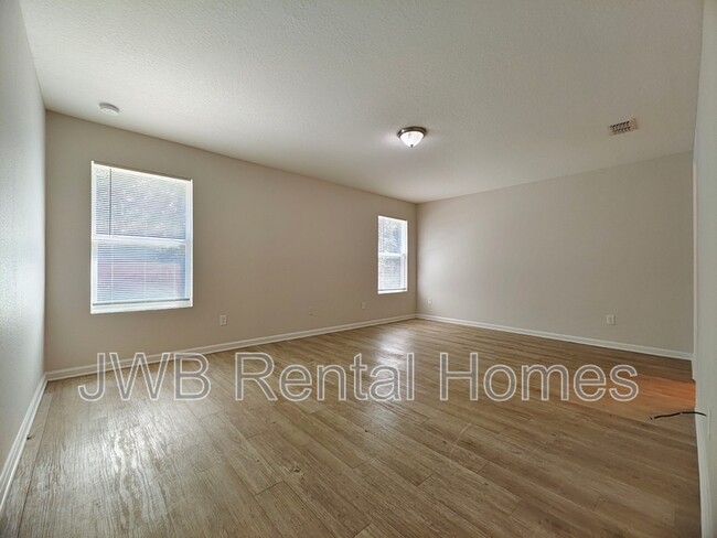 Building Photo - 7271 Honda Dr