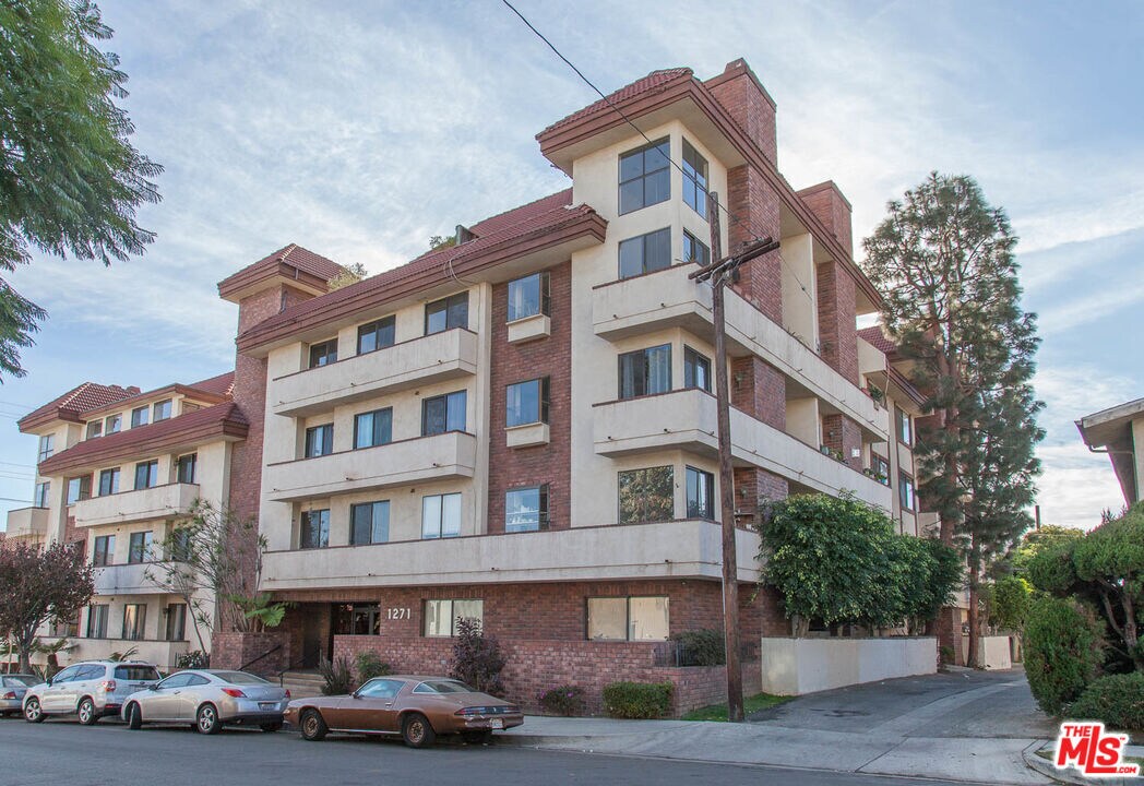 1271 Granville Ave Unit 305, Los Angeles, CA 90025 Condo for Rent in
