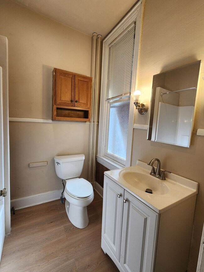 Foto del edificio - 330 W Philadelphia St