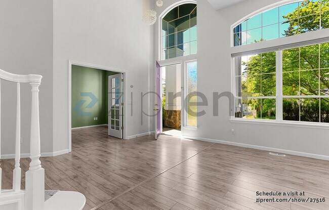 Building Photo - Unit