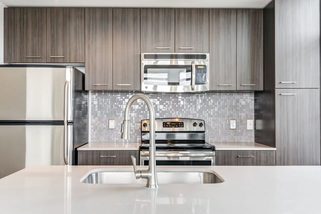 Building Photo - Tellus