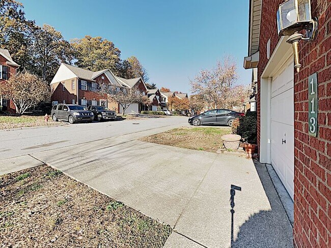 Foto del edificio - Townhouse in Nashboro Village