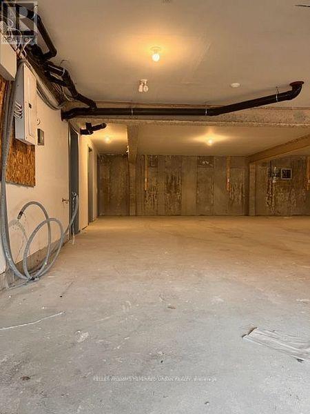 Building Photo - 2540-2540 William Jackson Dr