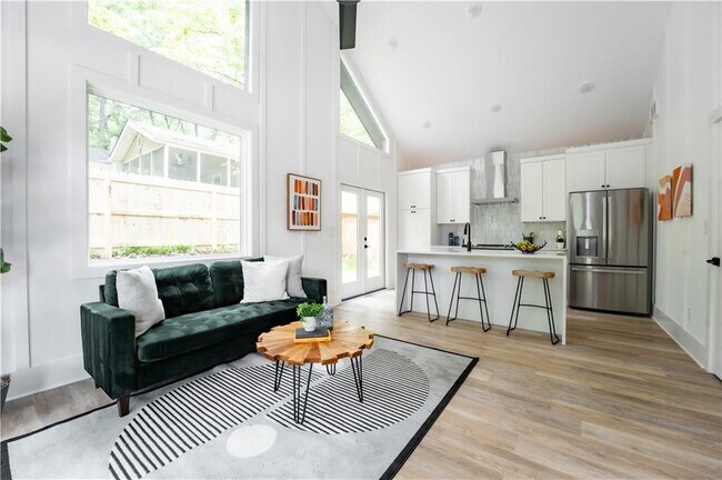 Foto del edificio - 1240 Colmer Ave SE