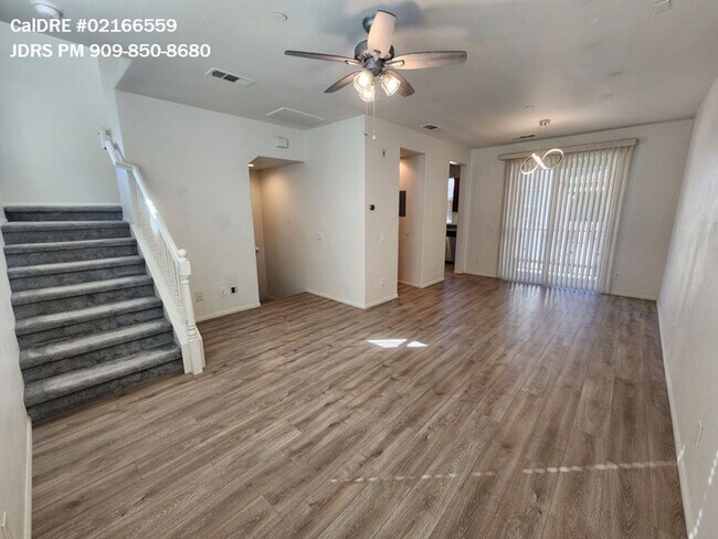 Foto del edificio - Chino 1 Bedroom Townhouse