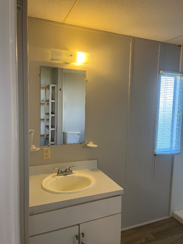 Building Photo - 108 Ells Country Estates