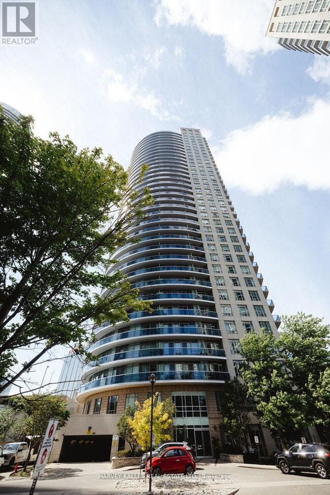 Building Photo - 80 Absolute Ave