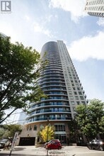 Building Photo - 80 Absolute Ave