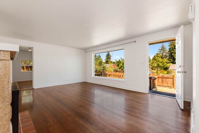 Foto del edificio - 15577 9th Ave NE