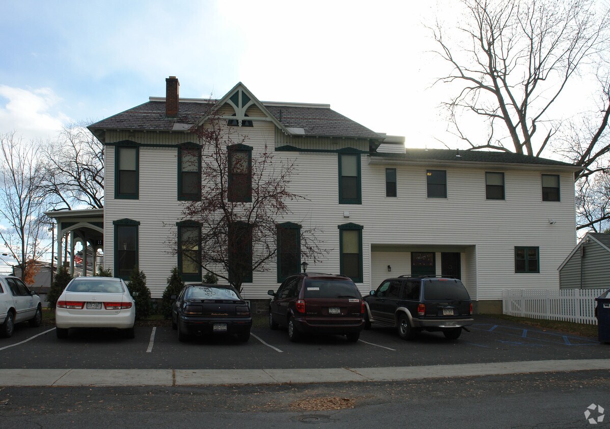 Primary Photo - Ahana House