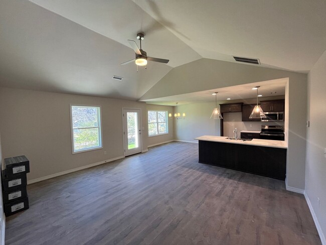 Building Photo - BRAND-NEW 3-bedroom, 2-bath home with Spri...