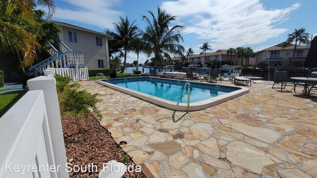 Foto del edificio - 1 br, 1 bath House - 199 E McNab Rd Apt 108