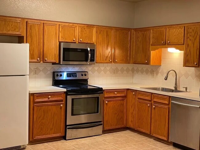 Foto del edificio - 4314 Acorn Creek Trail