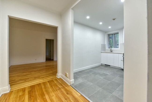 Photo du bâtiment - 3500 Av. Ridgewood